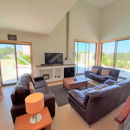 Paula With Private Pool Close To The And Strip *