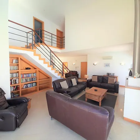 Paula With Private Pool Close To The And Strip Vila Albufeira